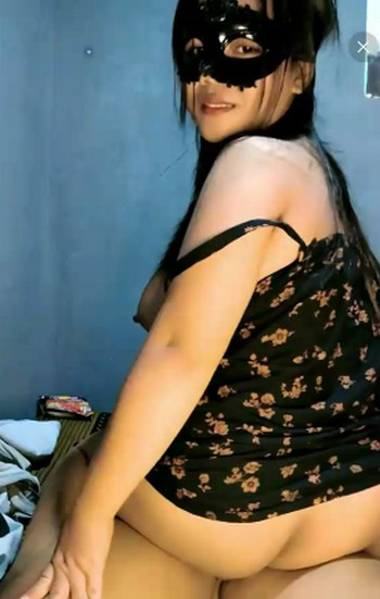 Lauracans Ngewe Suka Diatas