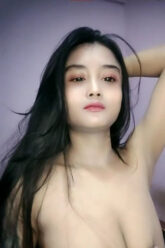 NESSIE Lepas Masker Live Ngocok Pakai Jari.jpg