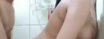 Pacaran Main Genjot Di Kamar Mandi.jpg