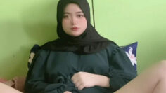 MUNA Hijab Mulus