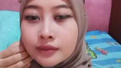 HENI Hijab Nakal Kostum Kelinci BDSM