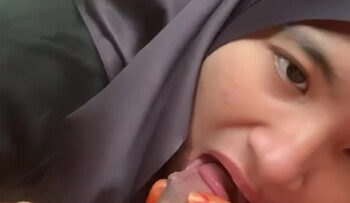 HIJAB Pacaran Nyepong Di Mobil