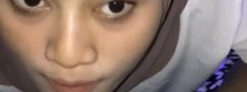 CEWE Hijab Ngewe Sambil Mabok