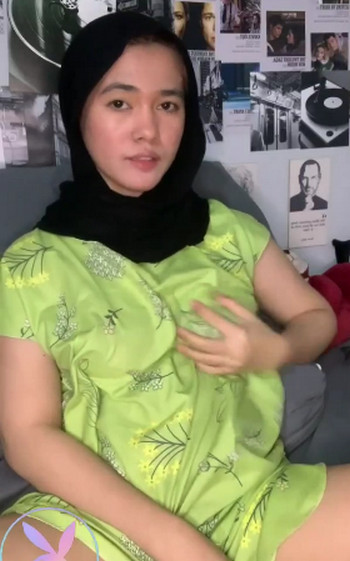 HIJAB Daster Hijau Horny Ngocok