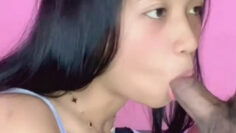 SHERLY Disepong Brutal Crot Muka