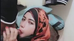 YANTI Hijab Nyedot Sotong