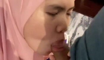 HIJAB Penurut Mau Di Ewe