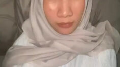 SKANDAL Pegawai Hijab Ngewe Di Losmen