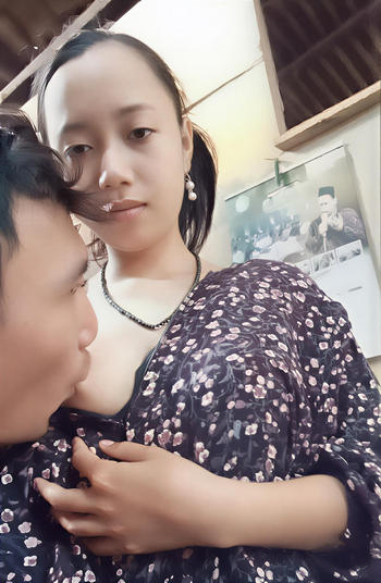 KENYOT Susu Ponakan Pas Rumah Sepi