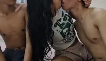 BUAT Konten Ngewe 3Some