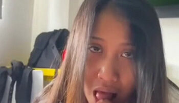 CIKA Kaget Kontol Cowonya gede Banget