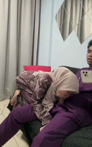 HIJAB Batik Nyepong Boleh Direkam