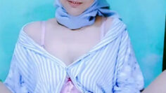 MUNA Hijab Kocok Memek Pakai Jari