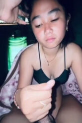 Rekam PACAR Ngocokin Crot Mulut