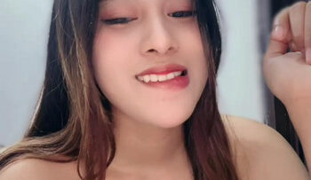 CLARIN Kobok Memek No Masker