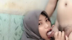 JASMINE Hijab Live Ngewe DI Kamar Mandi