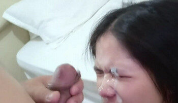 CINTHIA Ngokop Kontol OM Crot Muka