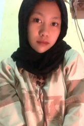 NURYANI Hijab Ketagihan Ngocok