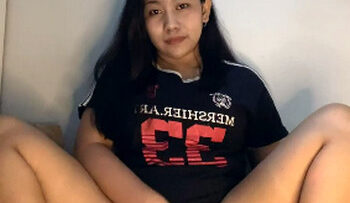CALISTA Ngangkang Kobel Memek