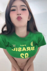 NADIA Tiktoker Totalitas Bugil Sambil Ngocok