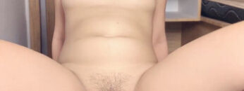 JENI Horny Colok DIldo Sampai Mancur
